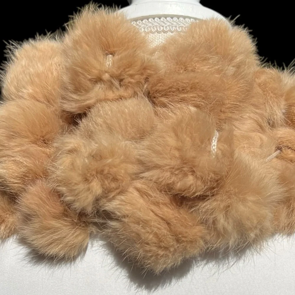🌻Vintage Genuine Rabbit Fur Soft Warm Tan Pon Pons Scarf